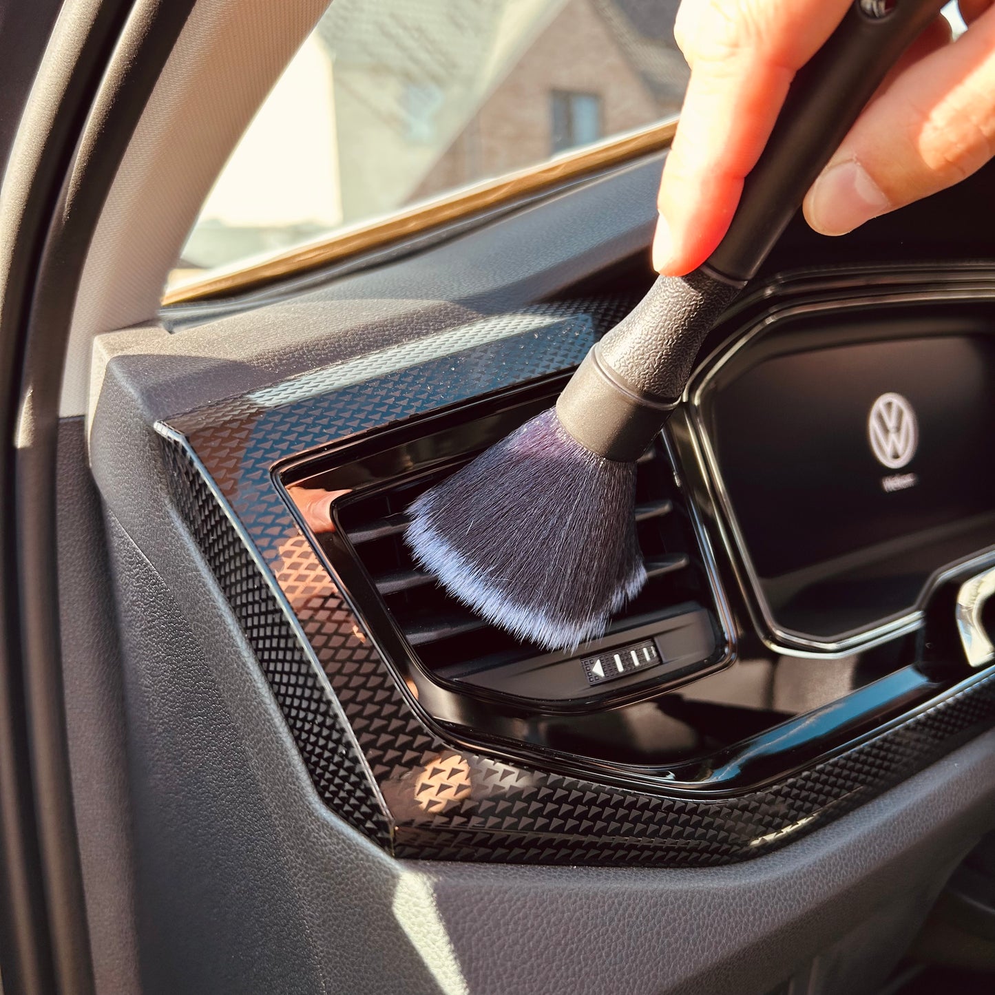 Interior Brush